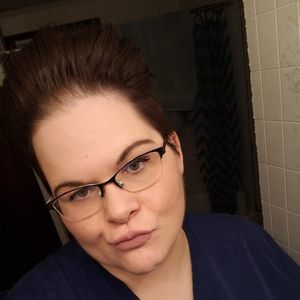 Meet your Posher, Michele